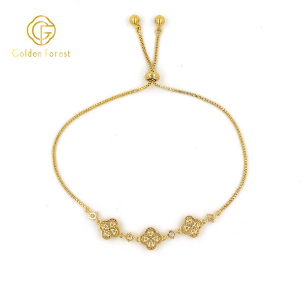 Golden Clover Shaped Adjustable Bracelet for Fashion Elegant Style - Image 4