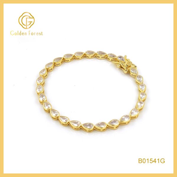 Gold  Plated Teardrop Shaped Zircon Bracelet Glamorous Style for Fashion Conscious Women