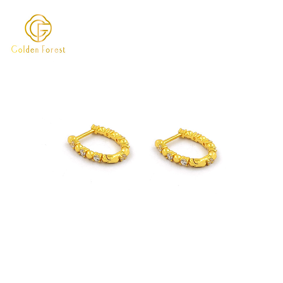 Classic Gold Hoop Earrings for Daily Life Minimalist Jewelry - Image 2