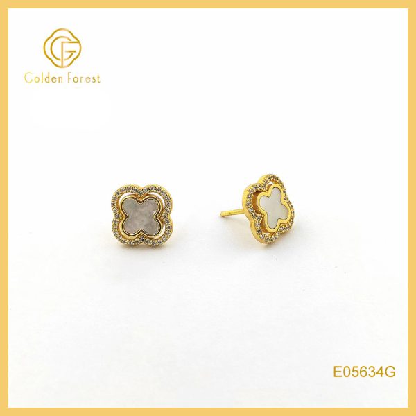 925 Silver Delicate Clover Stud Earrings with Cubic Zirconia and MOP