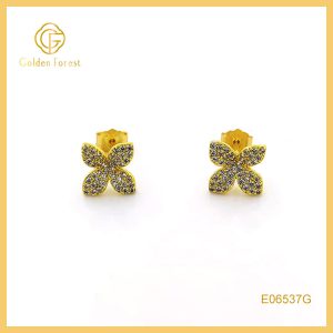 S925 Silver Flower Stud Earrings with Sparkling Zircon for Women