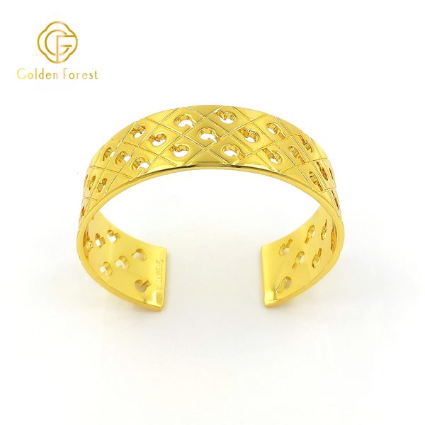 Golden Plated Hollow Grid - Patterned Vintage Wide Bangle for Women - Image 3