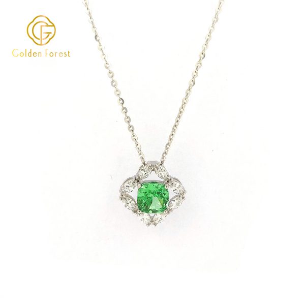 925 Silver Hollow Clover Green Center Stone Pendant Necklace - Image 2