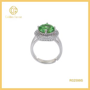 925 Silver Emerald Birthstone Halo Rings with Cubic Zirconia