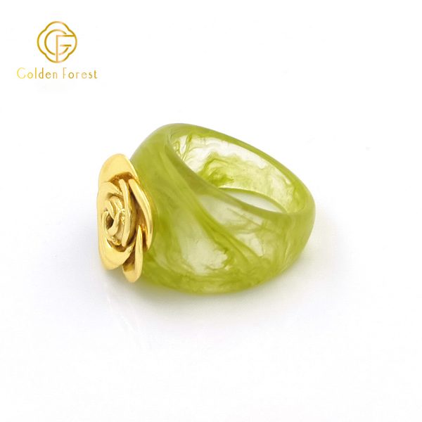 Vintage Statement Gold Flower Resin Chunky Rings - Image 4