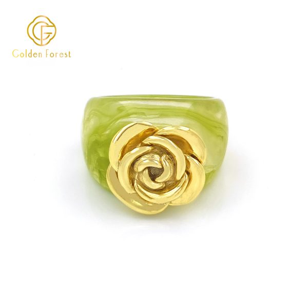 Vintage Statement Gold Flower Resin Chunky Rings - Image 2