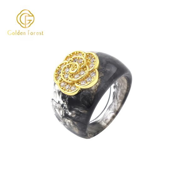 Mystic Gold Tone Flower Resin Rings with Vintage Design - Image 6